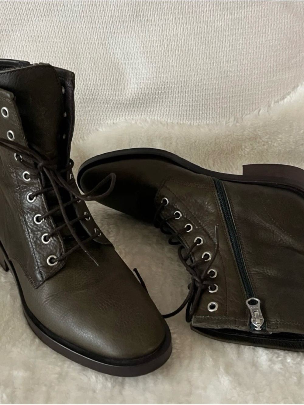 L'INTERVALLE Olive Lace-Up Leather Ankle Boots - Picture 5 of 9